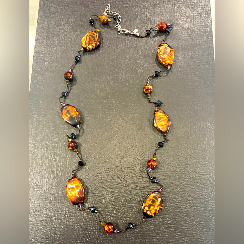 Premier Designs Tiger’s Eye Beaded Necklace